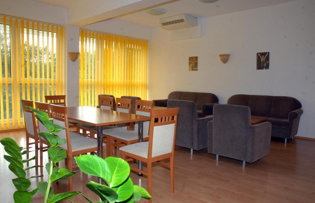 Sport Hotel Debrecen Exterior photo